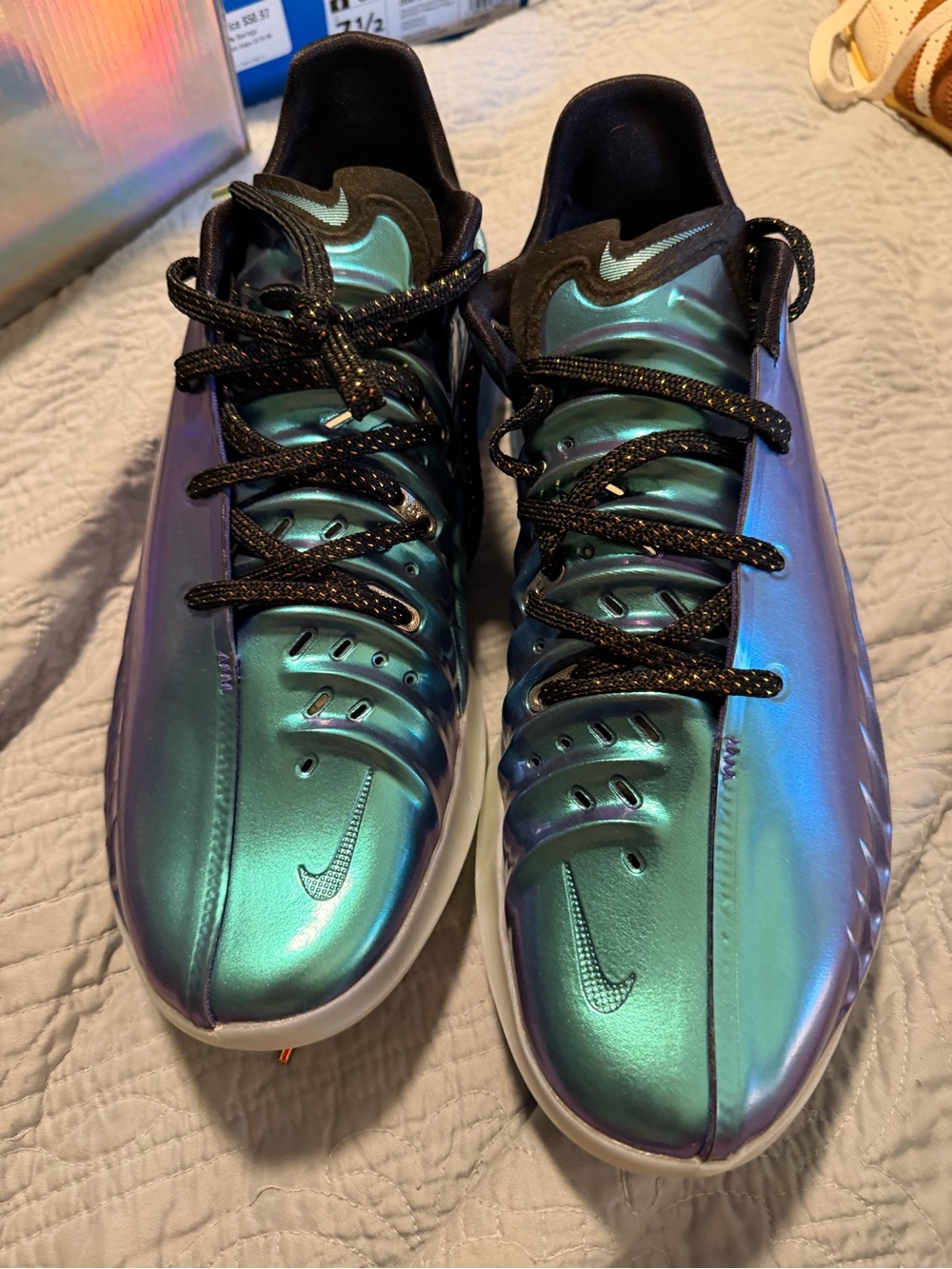 Nike G T Cut 4 Prehest Men’s Iridescent Teal-Blue Athletic Shoes